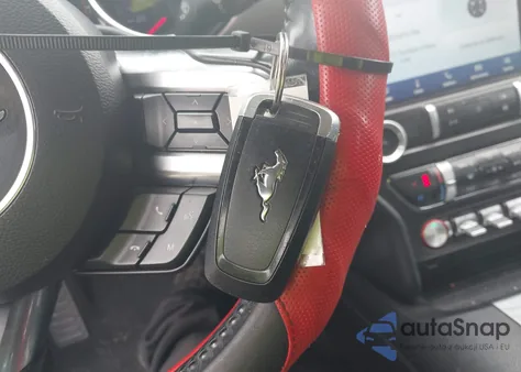 2022 Ford Mustang Ecoboost Premium z USA, uszkodzony, nr VIN 1FATP8UH3N5104988